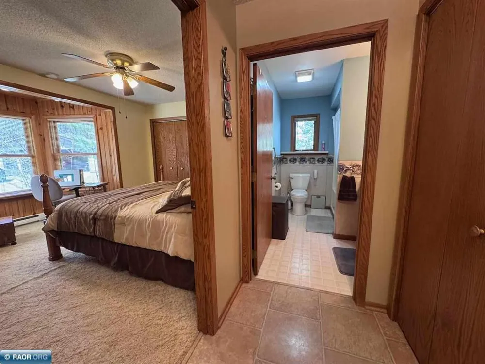 9245 Burris Drive Cook, MN 55723
