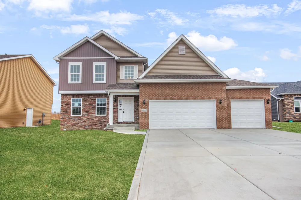 8247 Dylan Drive Merrillville, IN 46410