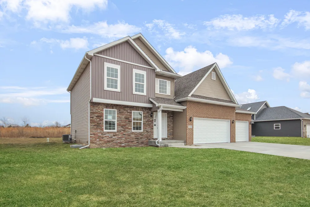 8247 Dylan Drive Merrillville, IN 46410