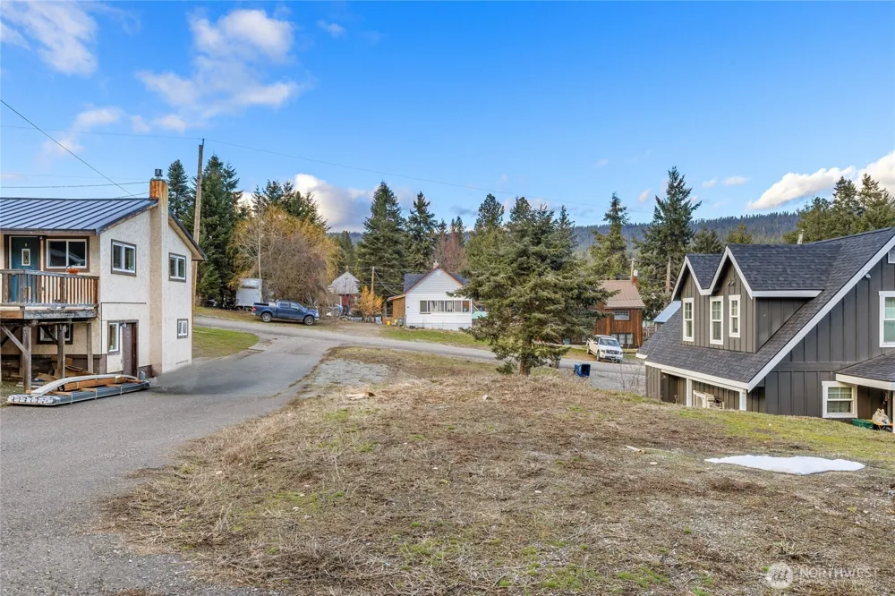 132 5th Street Roslyn, WA 98941