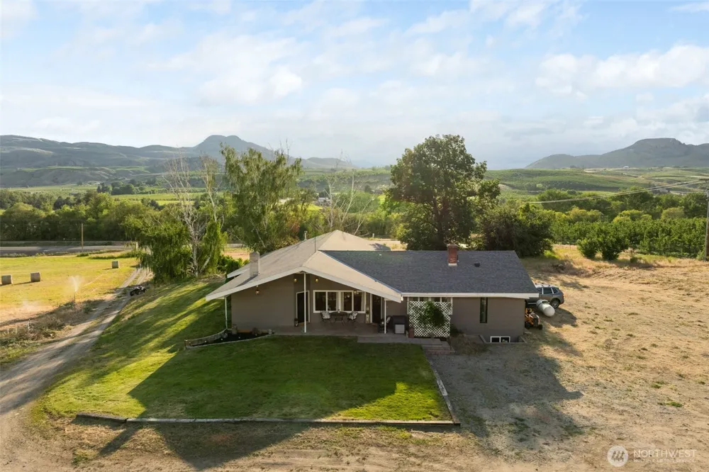 32026 Highway 97 Tonasket, WA 98855