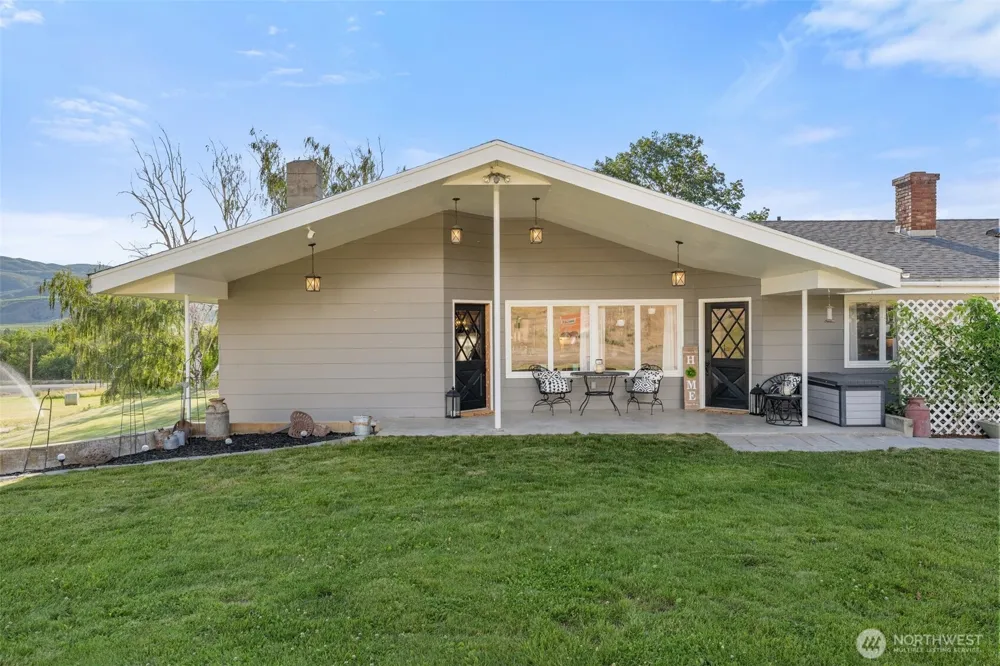 32026 Highway 97 Tonasket, WA 98855