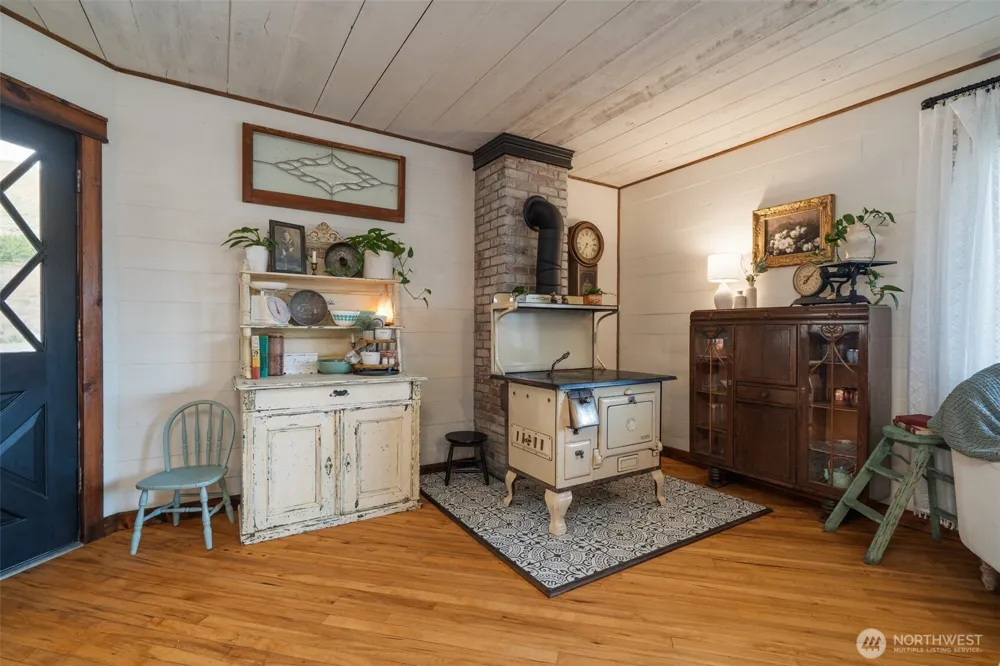 32026 Highway 97 Tonasket, WA 98855