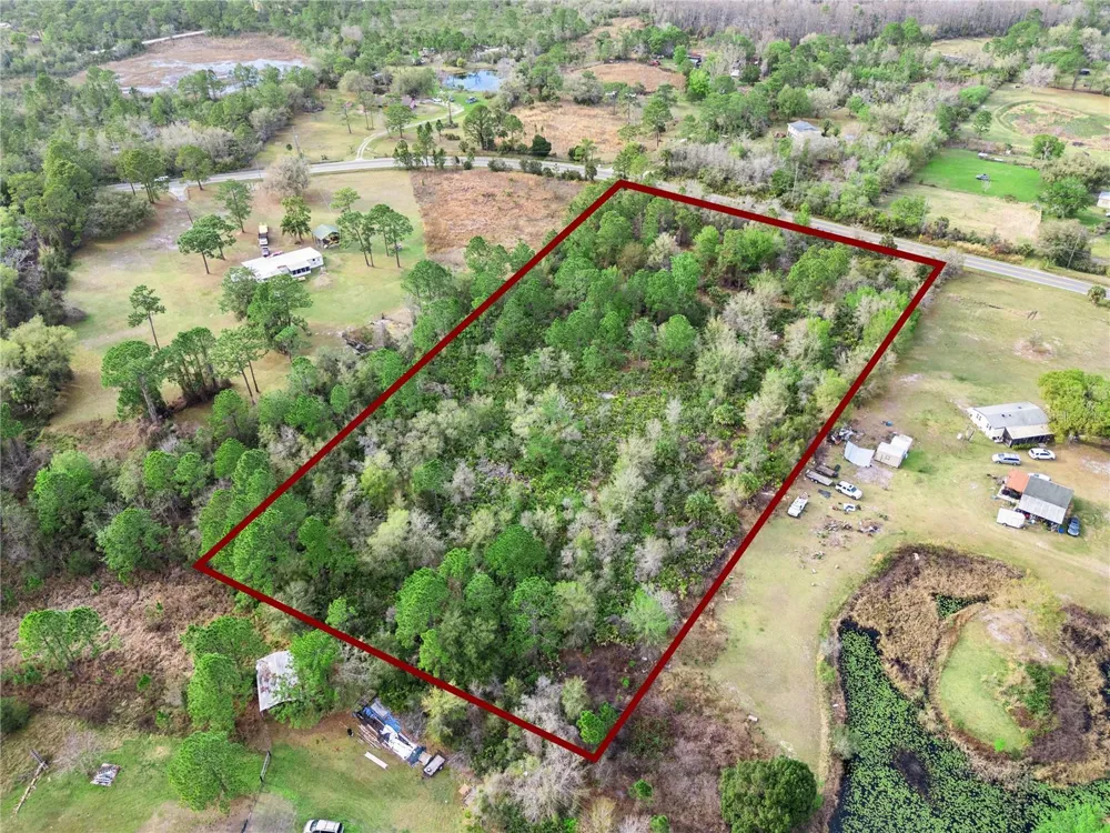 541 E OSCEOLA ROAD Geneva, FL 32732