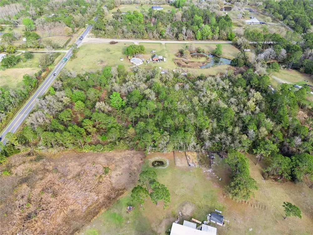 541 E OSCEOLA ROAD Geneva, FL 32732