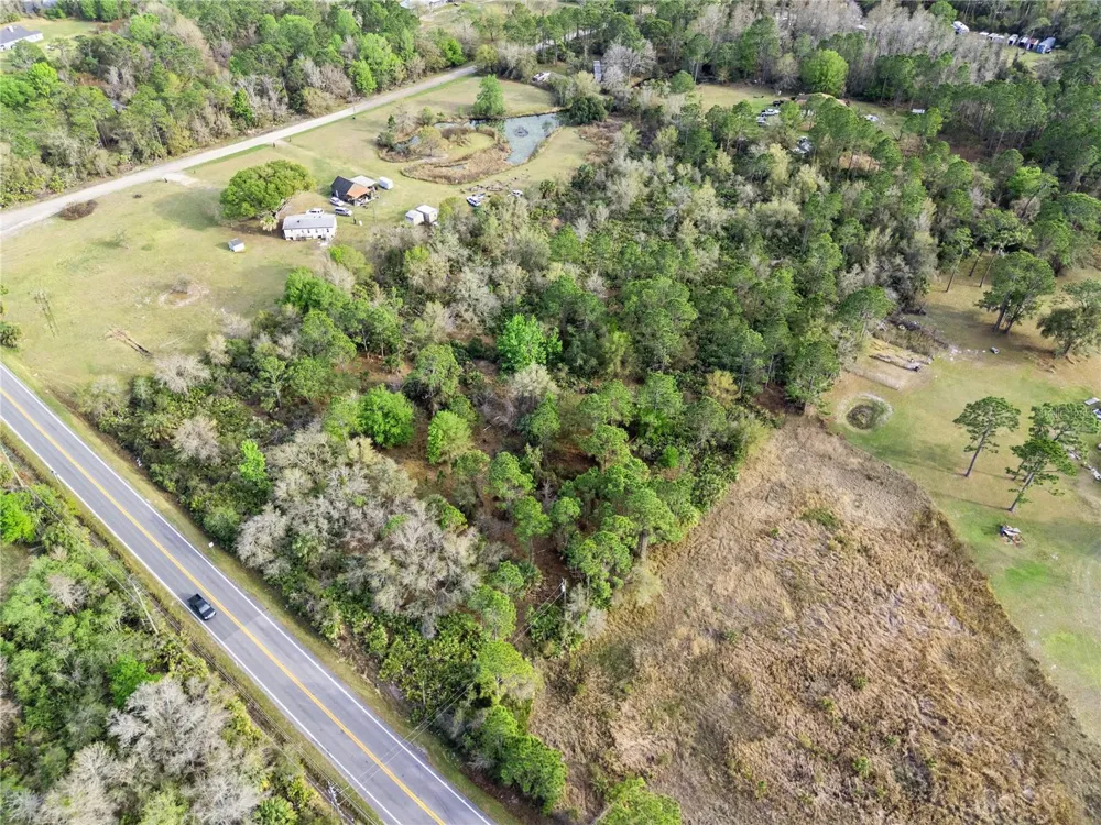 541 E OSCEOLA ROAD Geneva, FL 32732