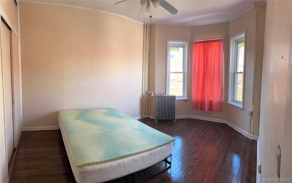 776 Hewitt Bronx, NY 10455