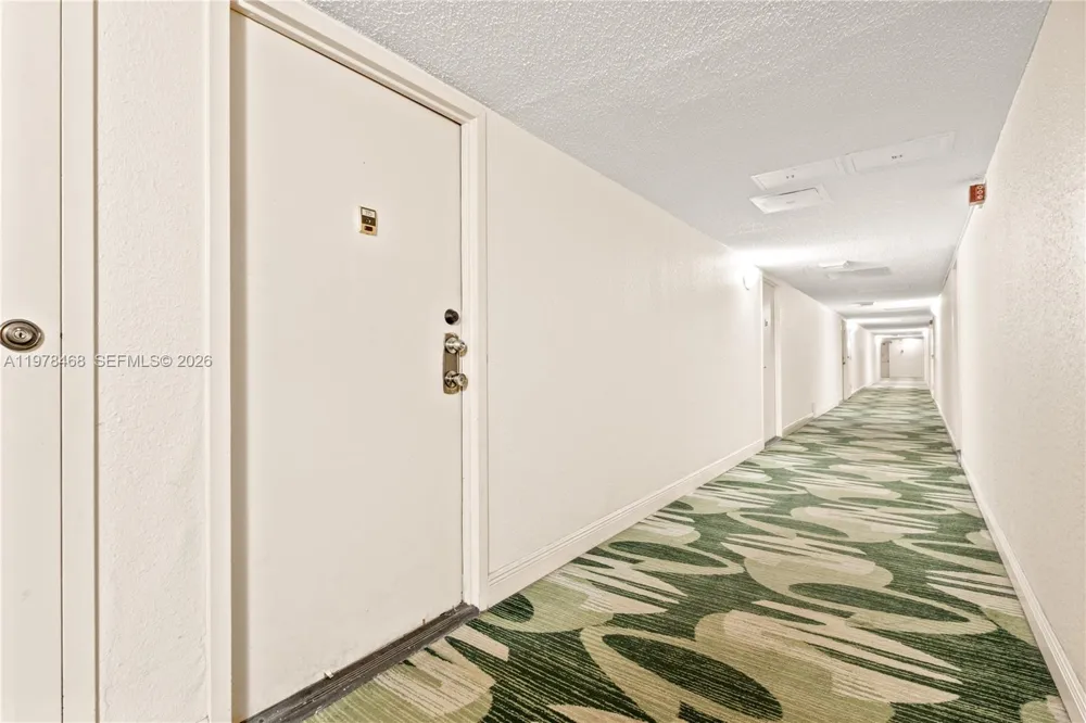 1000 Parkview Dr #115 Hallandale Beach, FL 33009