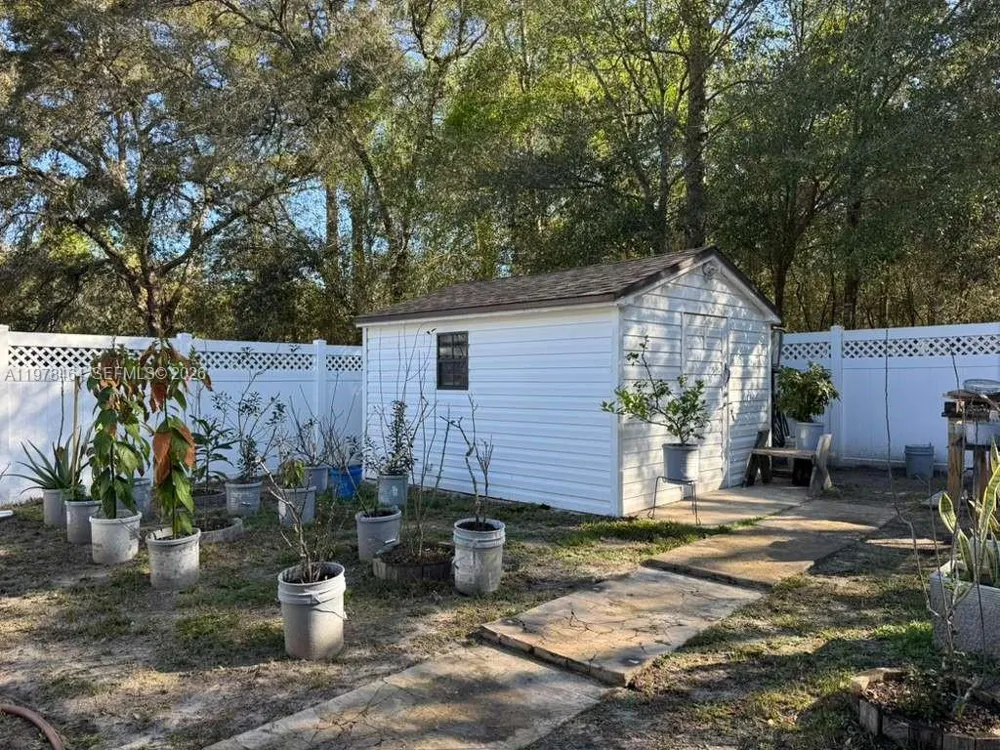 8711 DELTONA BOULEVARD Citrus Springs, FL 34434