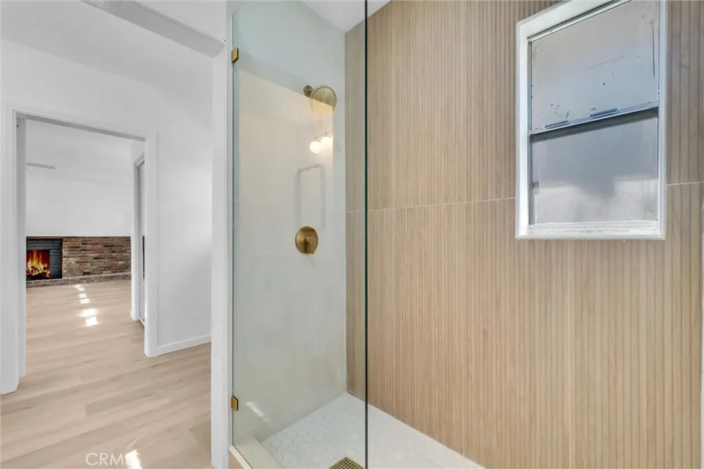 527 W Palm Redlands, CA 92373