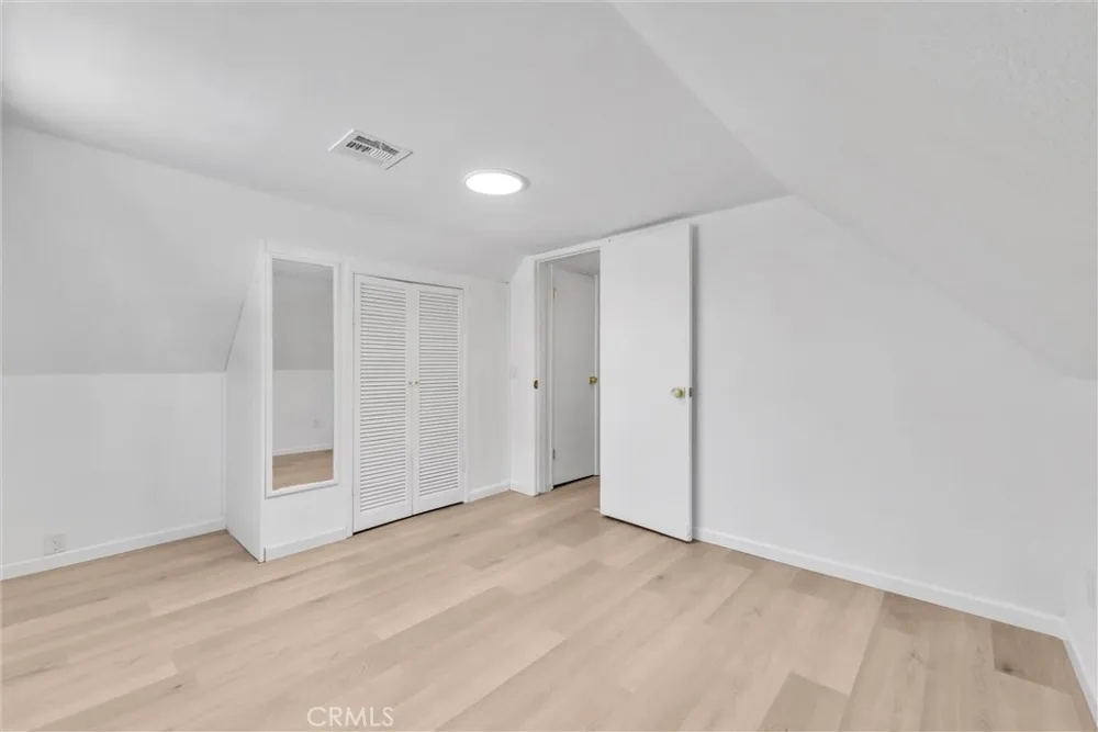 527 W Palm Redlands, CA 92373