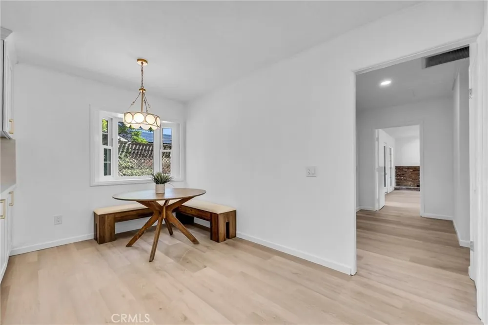 527 W Palm Redlands, CA 92373
