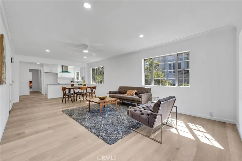 527 W Palm Redlands, CA 92373