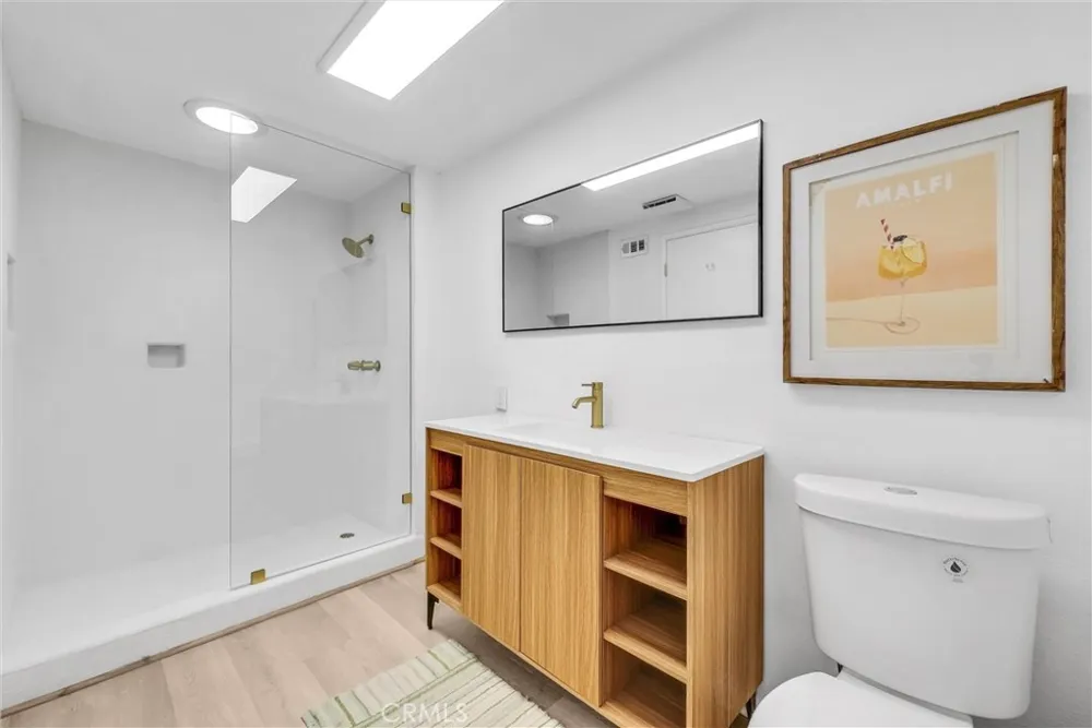 527 W Palm Redlands, CA 92373