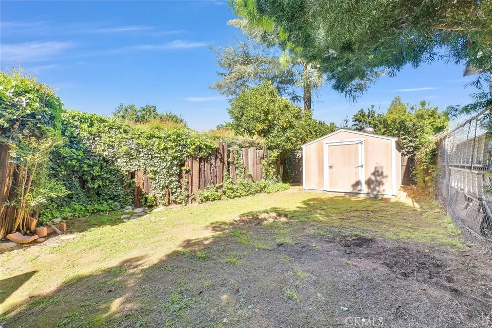527 W Palm Redlands, CA 92373