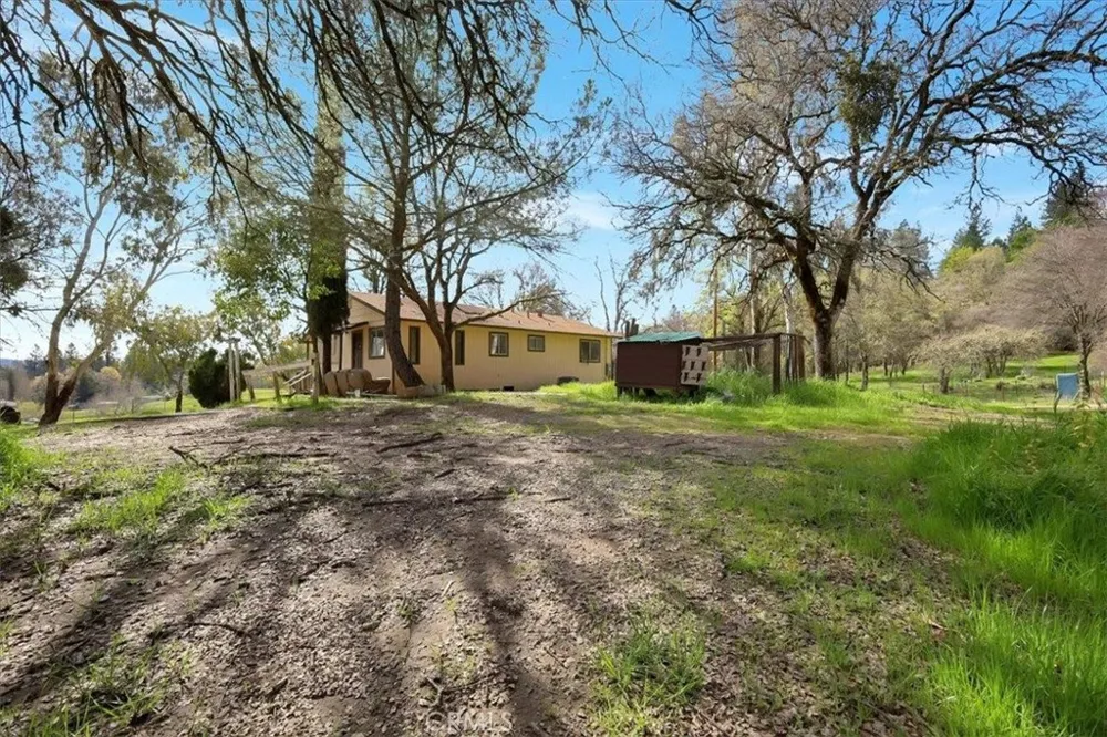 10447 Texas Hill Road Dobbins, CA 95935