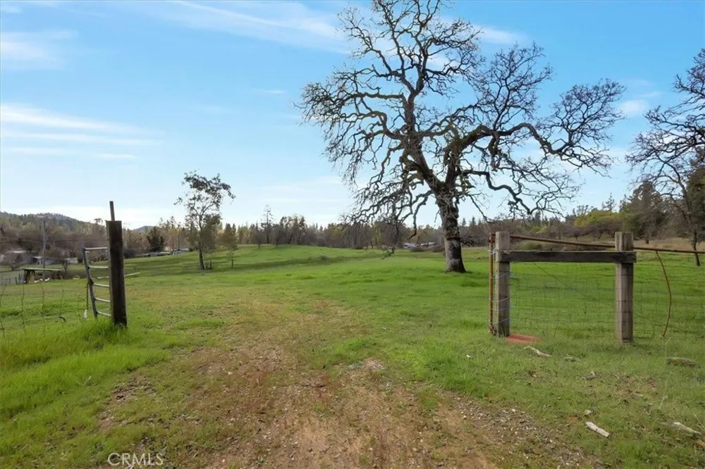 10447 Texas Hill Road Dobbins, CA 95935