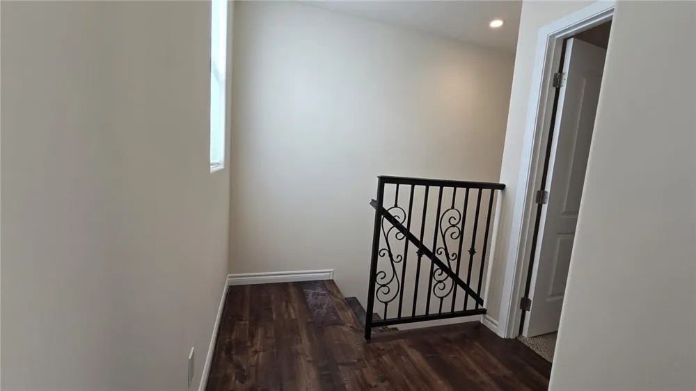 26007 Marjan Harbor City, CA 90710