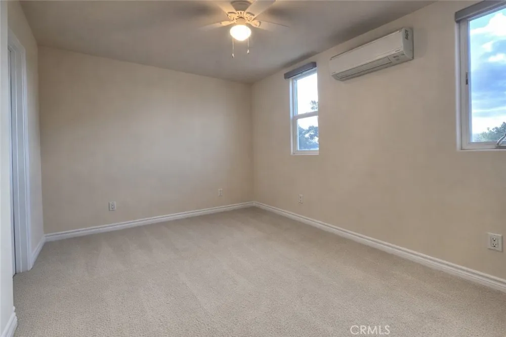 26007 Marjan Harbor City, CA 90710