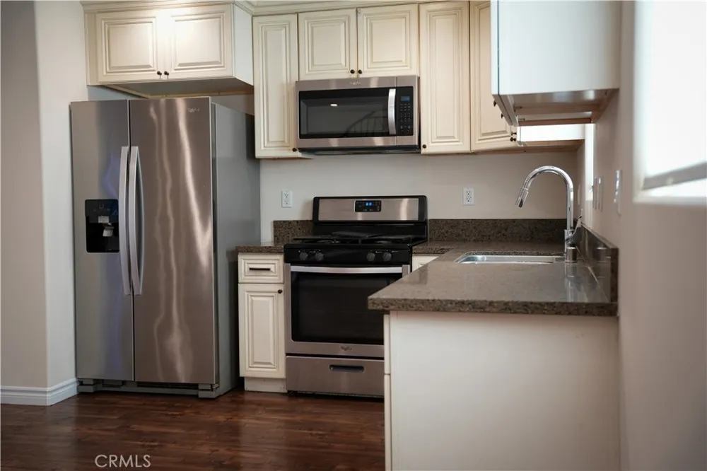 26007 Marjan Harbor City, CA 90710