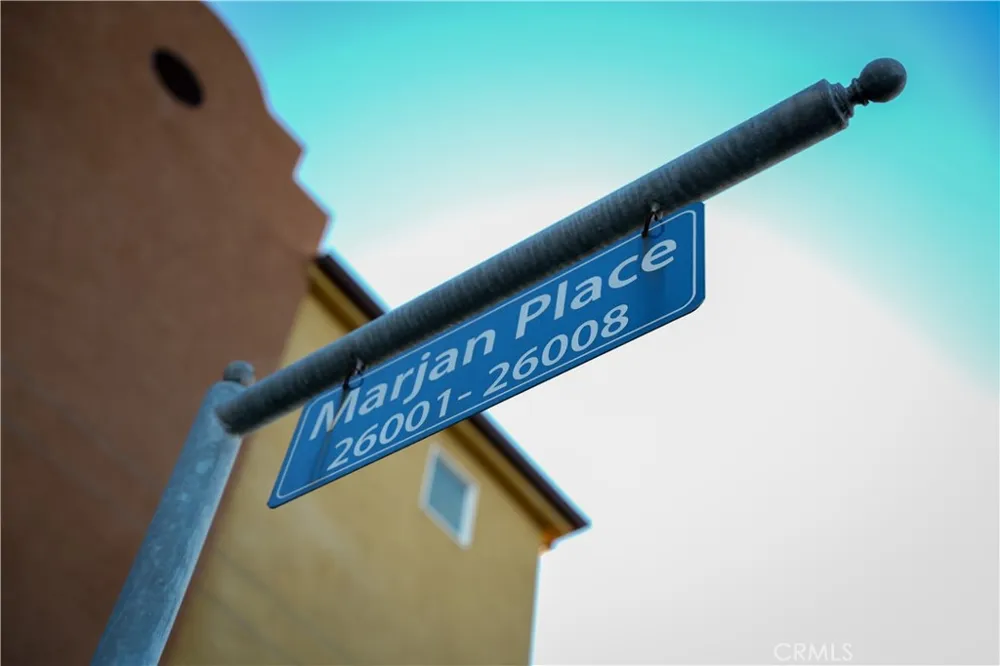 26007 Marjan Harbor City, CA 90710