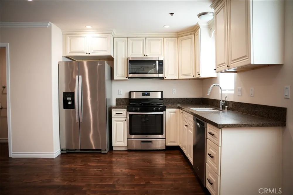 26007 Marjan Harbor City, CA 90710