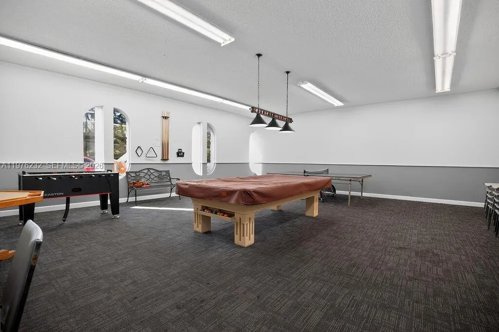 300 Diplomat Pkwy #601 Hallandale Beach, FL 33009
