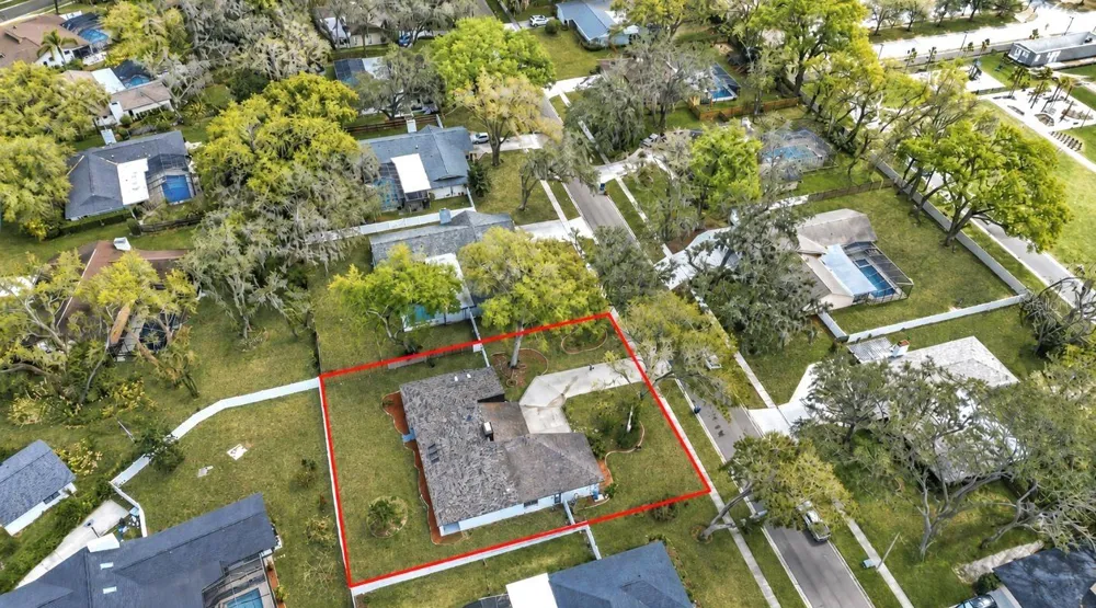 3033 WISTER CIRCLE Valrico, FL 33596