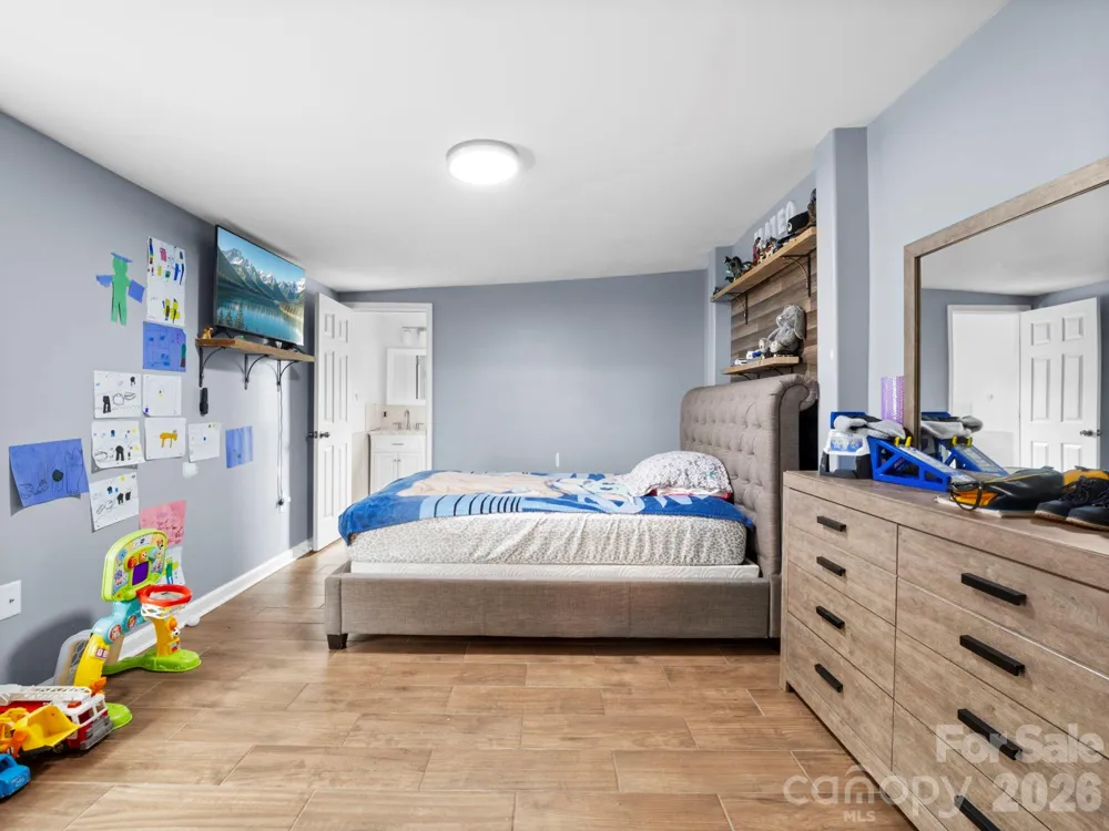 166 Fleece Lane Mooresboro, NC 28114