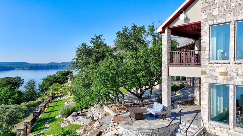 175 Bay Hill Drive Possum Kingdom Lake, TX 76449