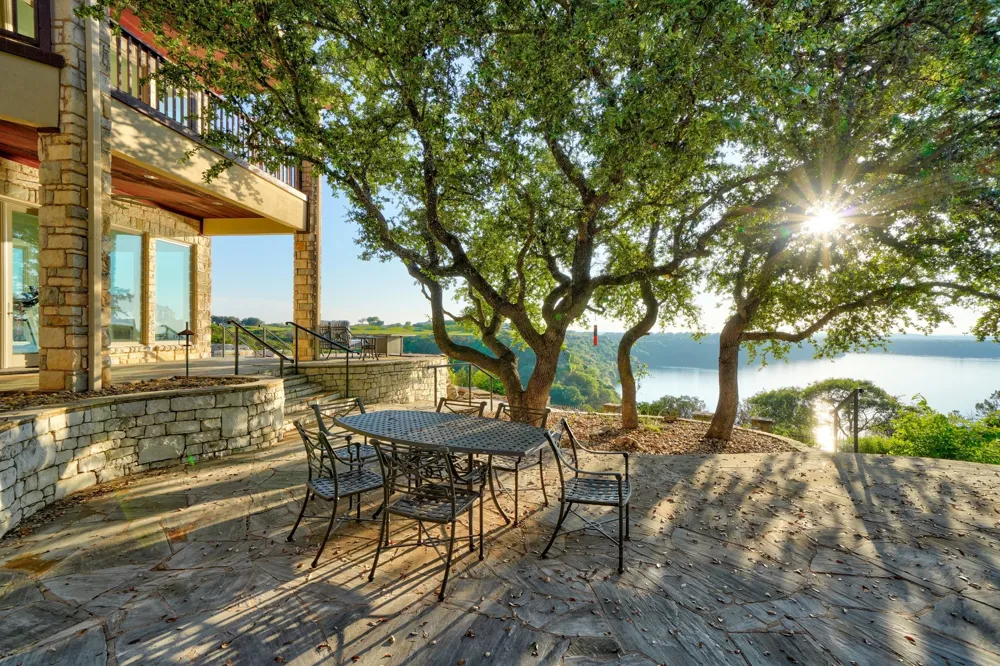 175 Bay Hill Drive Possum Kingdom Lake, TX 76449