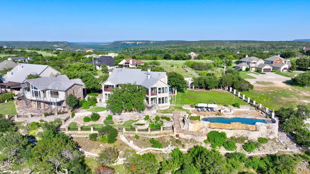 175 Bay Hill Drive Possum Kingdom Lake, TX 76449