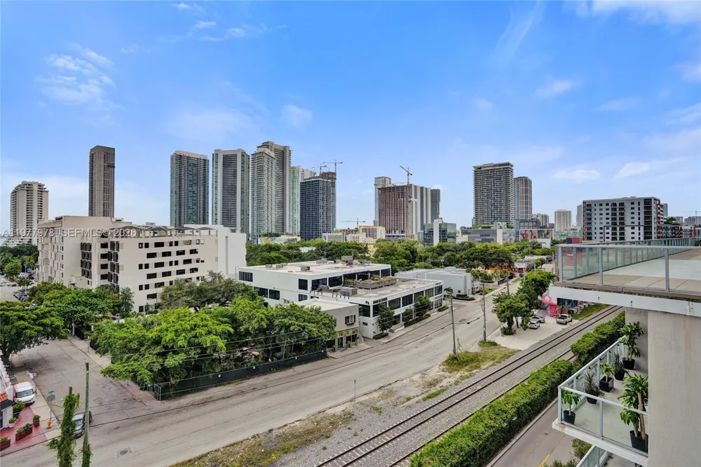3470 E Coast Ave #H0708 Miami, FL 33137