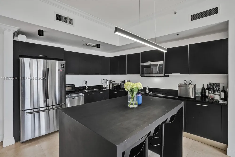 3470 E Coast Ave #H0708 Miami, FL 33137