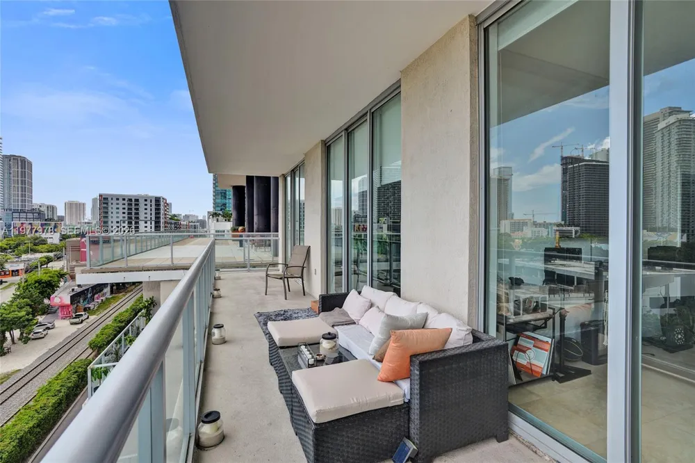 3470 E Coast Ave #H0708 Miami, FL 33137