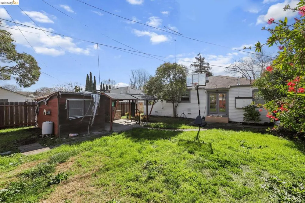 104 Foster St Vallejo, CA 94591