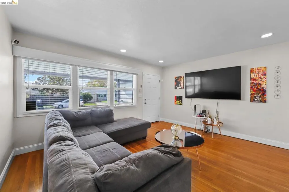 104 Foster St Vallejo, CA 94591