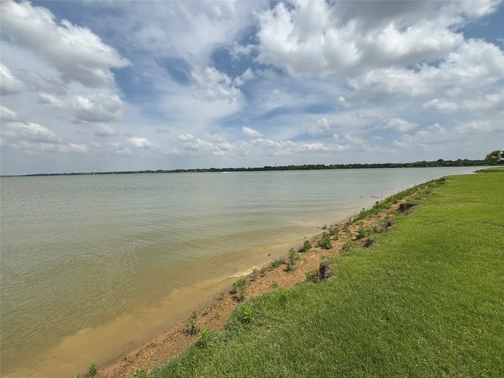 1116 Loneta Lane Little Elm, TX 75068