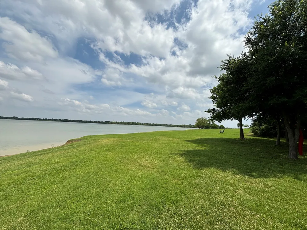 1116 Loneta Lane Little Elm, TX 75068