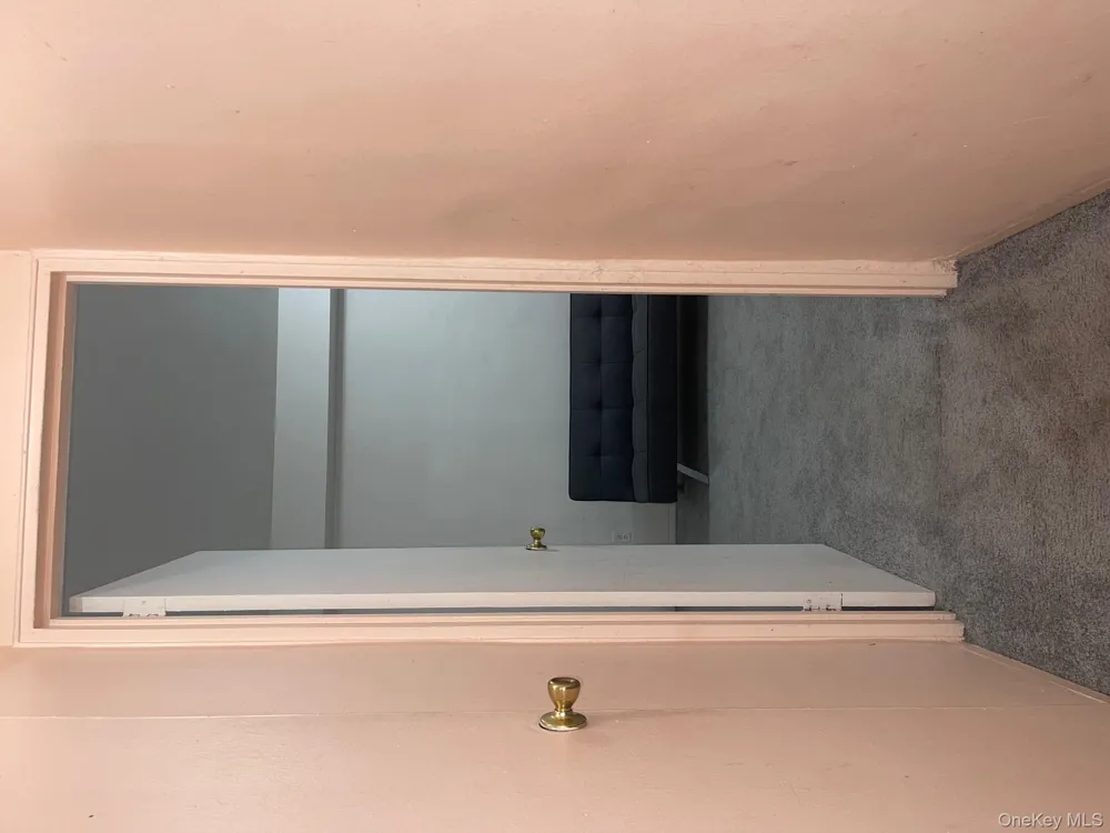 89-15 Parsons Boulevard #3L Jamaica, NY 11432