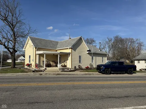 7120 W Us Highway 52