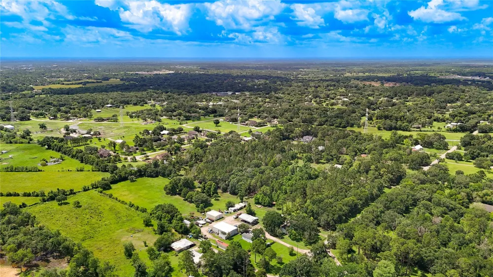 County Road 540 Alvin, TX 77511