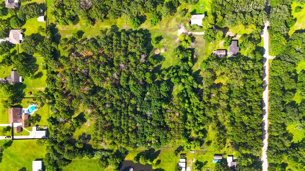 County Road 540 Alvin, TX 77511