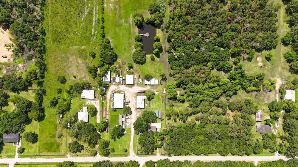 County Road 540 Alvin, TX 77511