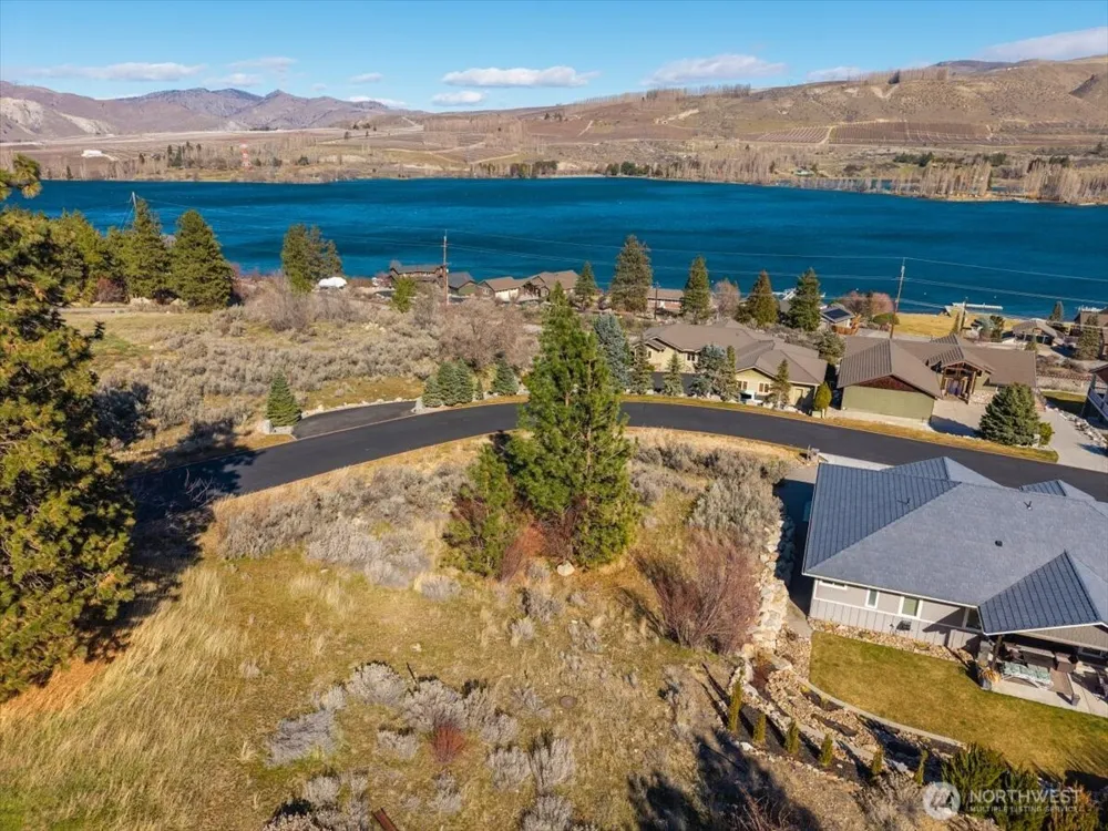 15315 Lakeview Street Entiat, WA 98822
