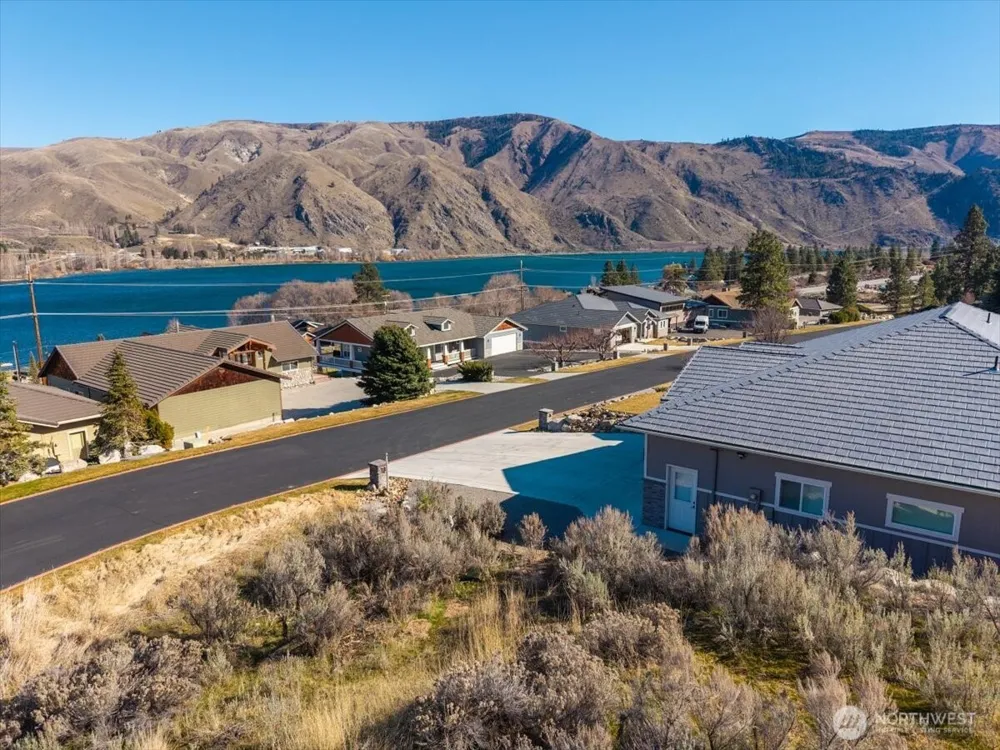 15315 Lakeview Street Entiat, WA 98822