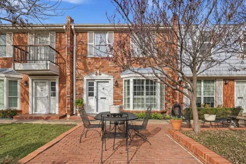 1109 Roaring Springs Road #1109