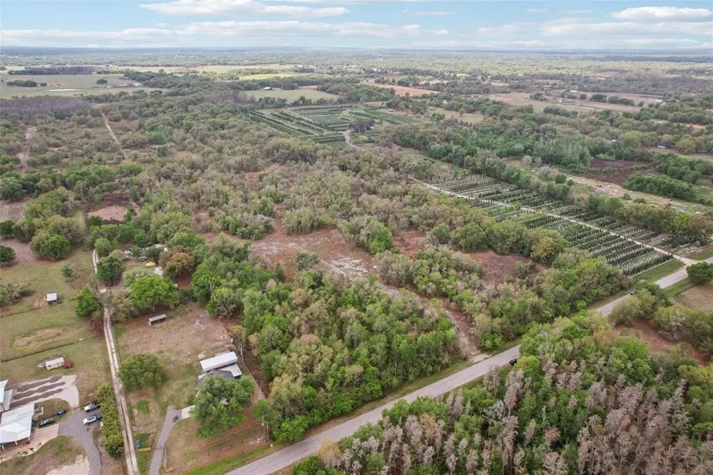 4021 BRUTON ROAD Plant City, FL 33565