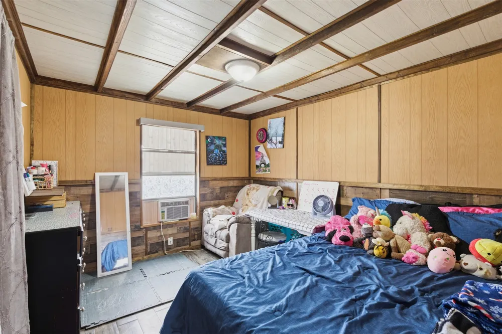 510 E State Highway 11 Tom Bean, TX 75489