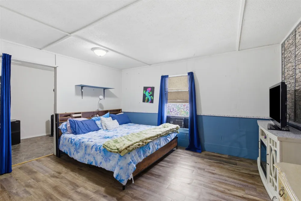 510 E State Highway 11 Tom Bean, TX 75489